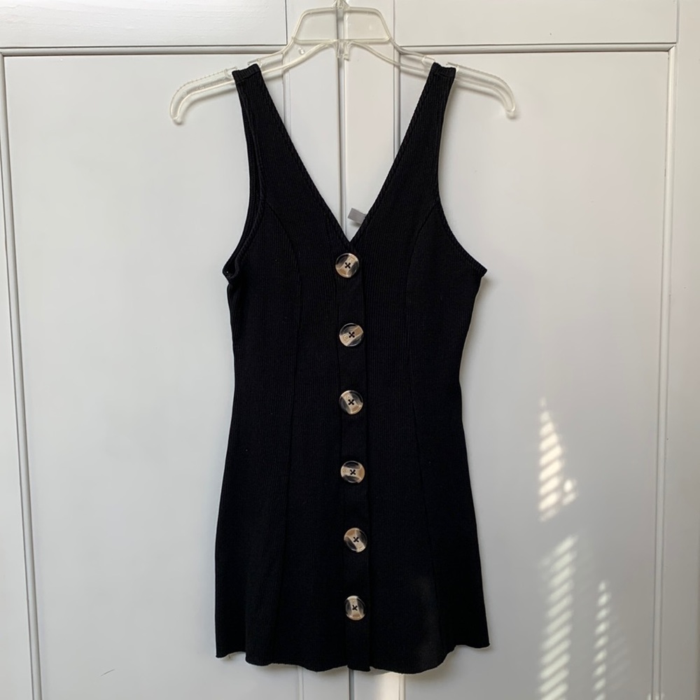 Black sweater vest dress - size 6